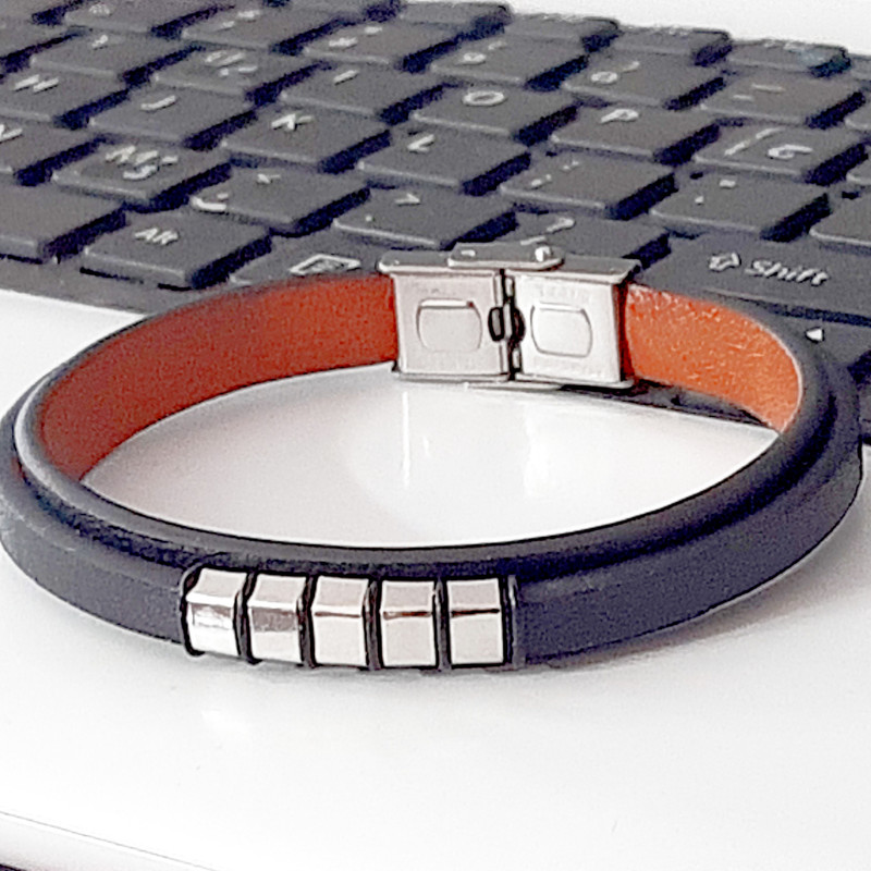 دستبند مردانه مدل چرم طبیعی کد 4488