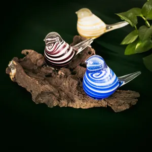 دکوری شیشه ای بومی مدل پرنده  