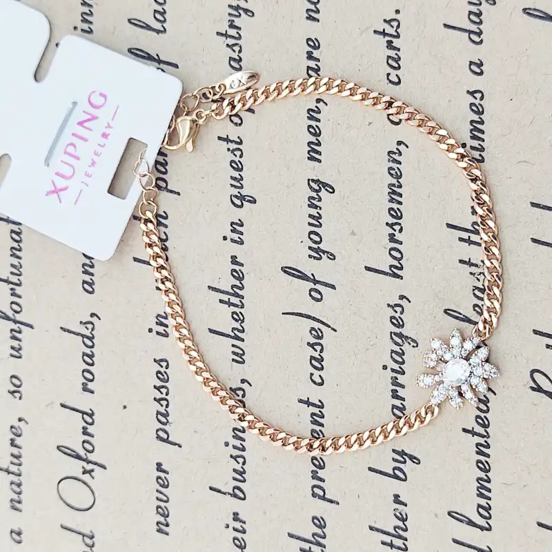 دستبند زنانه ژوپینگ مدل ستاره