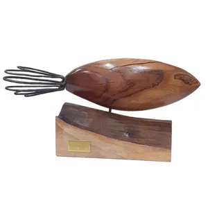 مجسمه چوبی طرح ماهی کد 001003