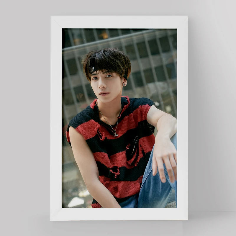 تابلو خندالو مدل تهیون گروه تی اکس تی TXT کد 20049