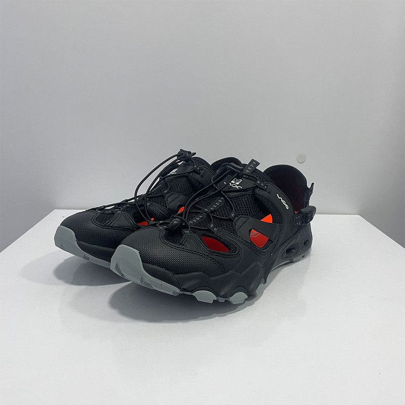 کفش طبیعت گردی مدل 1118