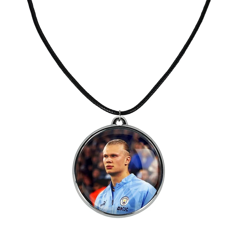 گردنبند خندالو مدل ارلینگ هالند (Erling Haaland) کد 3638636375