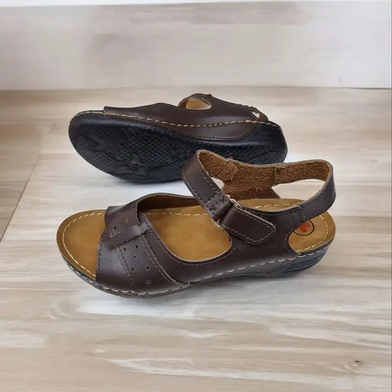 صندل زنانه مدل رهرو