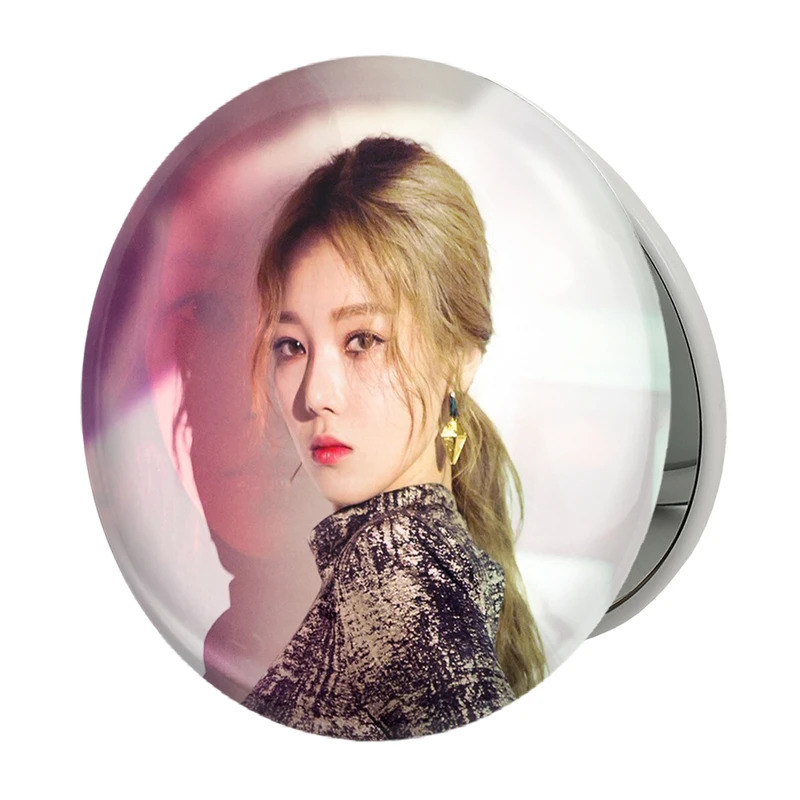 آینه جیبی خندالو طرح سومین گروه کارد Kard مدل تاشو کد 20147 