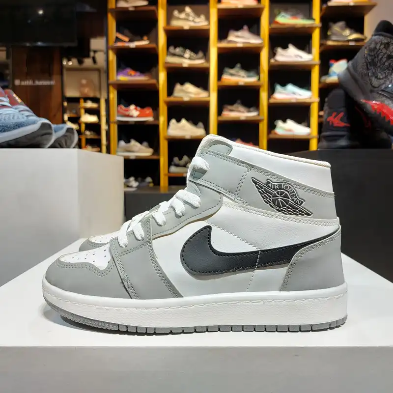 کفش بسکتبال مدل aj 1 grwhbk-126001021