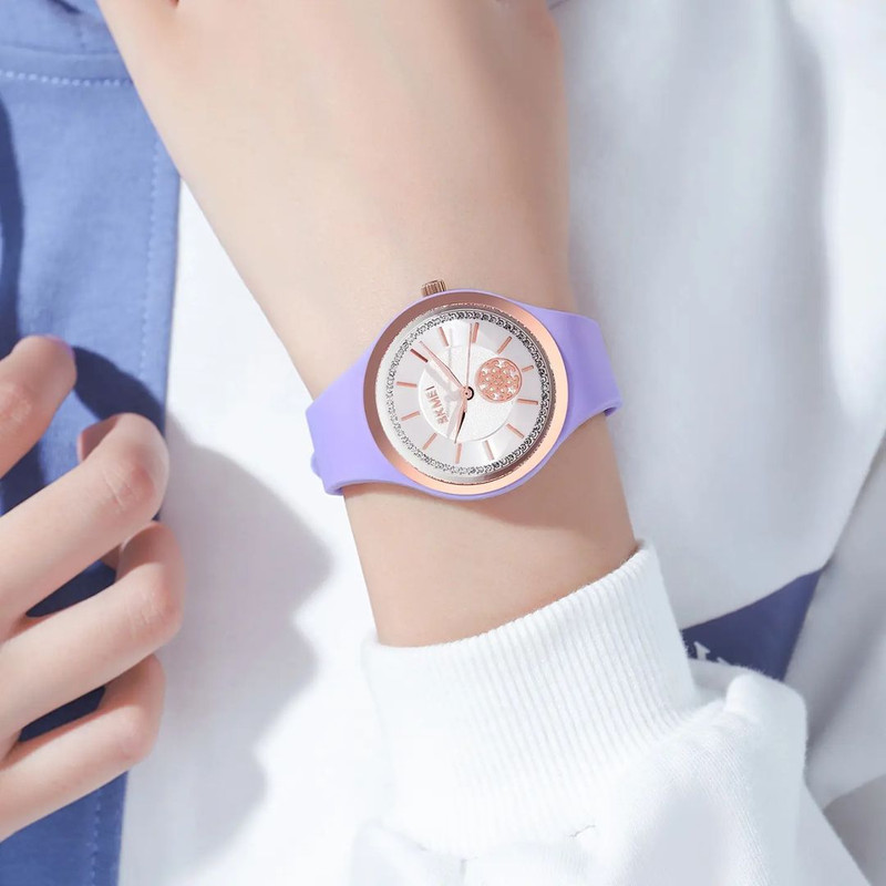 ساعت مچی عقربه ای دخترانه اسکمی مدل بند پیو کد s.k34