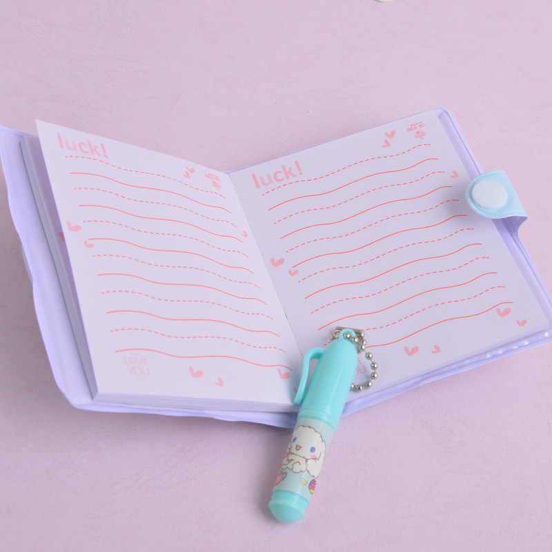 دفترچه یادداشت 40 برگ مدل cinamonroll به همراه خودکار