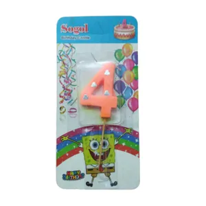 شمع تولد طرح عدد 4 قلبی