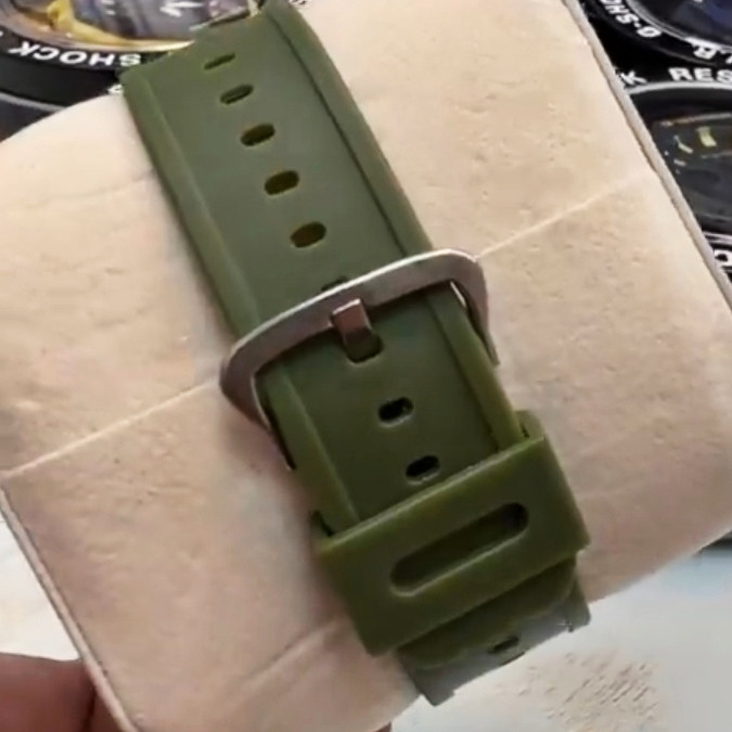 ساعت مچی عقربه ای بچگانه مدل دو زمانه