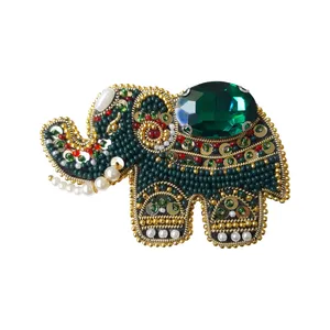 سنجاق سینه زنانه مدل فیل هندوستان