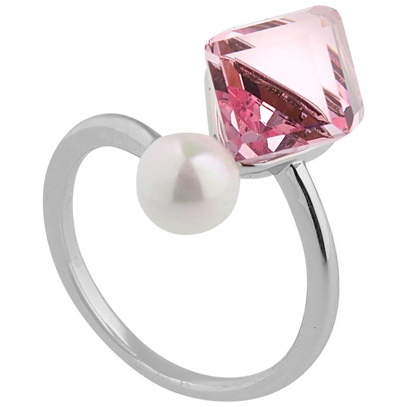 انگشتر زنانه سواروسکی مدل مکعب و مروارید کد 190011