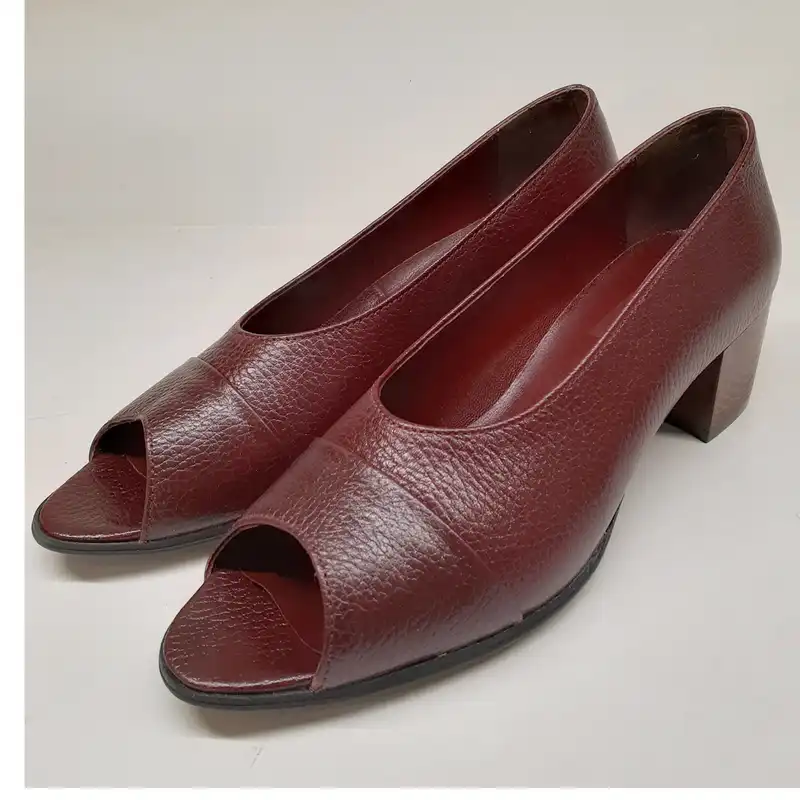 صندل زنانه سرزمین چرم کد 1492 رنگ زرشکی