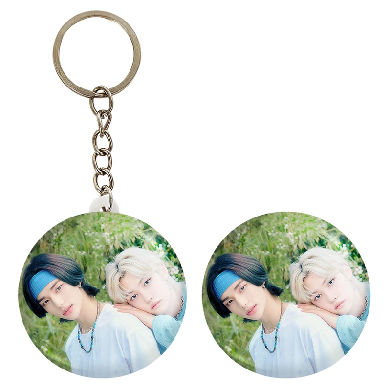 پیکسل خندالو مدل هیونجین و فلیکس گروه استری کیدز Stary Kids کد 16896 به همراه جاکلیدی