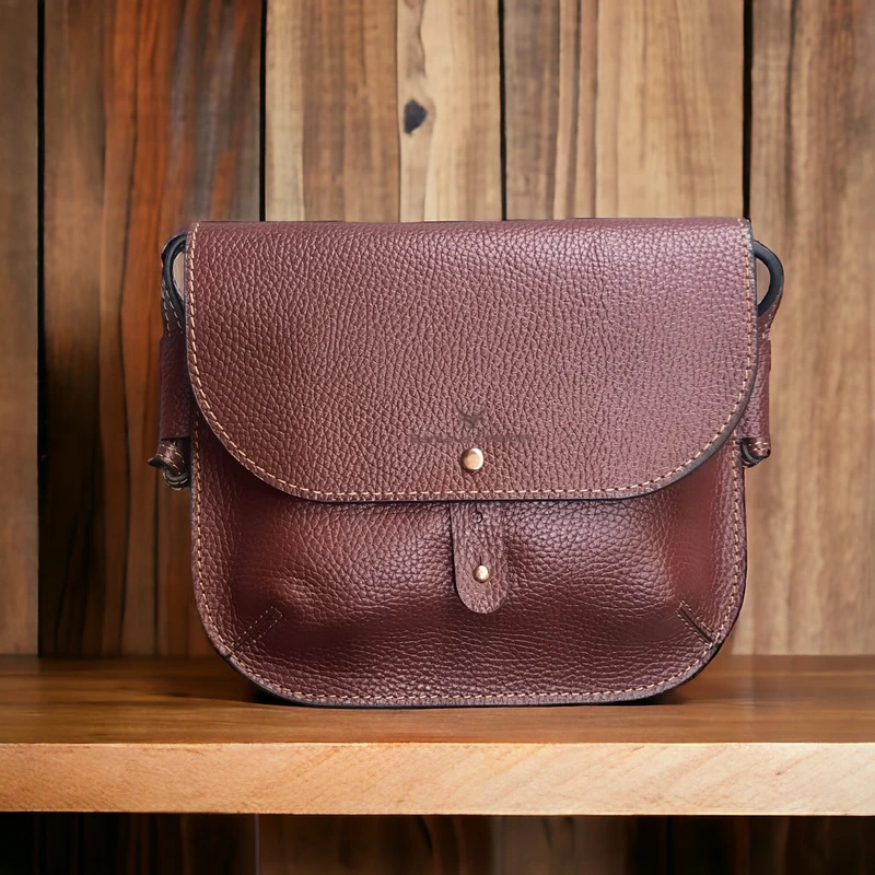 عکس شماره 3 : کیف دوشی زنانه چرم بارثاوا مدل 1261