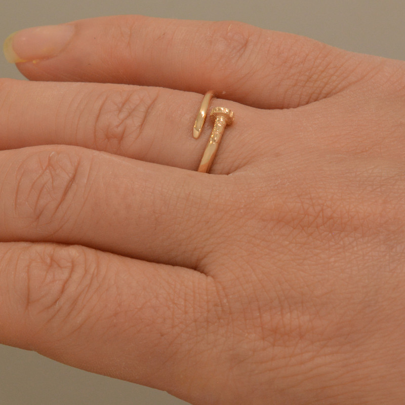 انگشتر طلا 18 عیار زنانه طلای مستجابی مدل میخی کد T1506 سایز 53