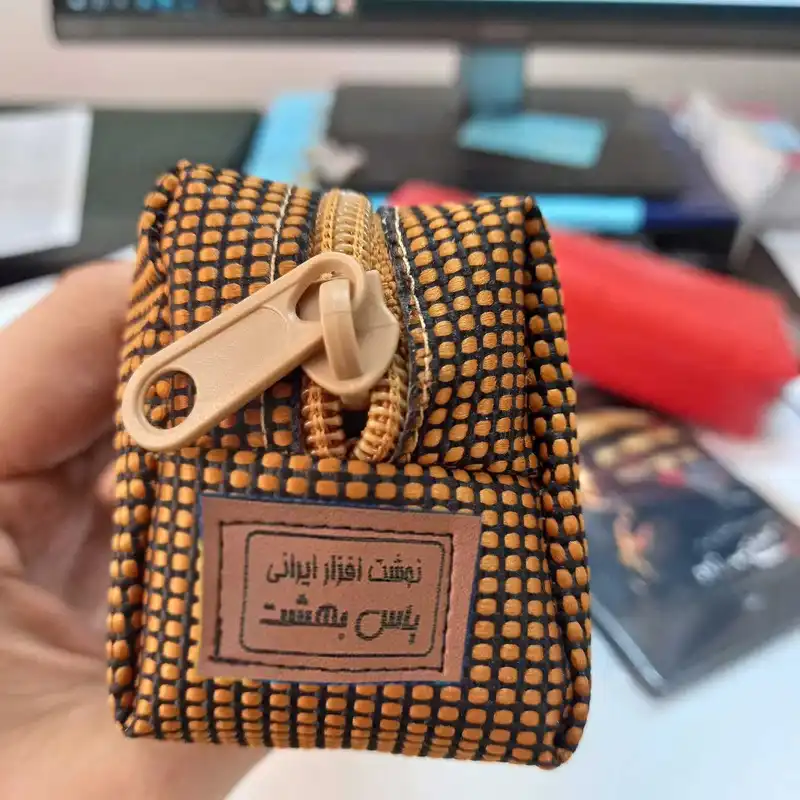 جامدادی یاس بهشت مدل تک زیپ پارچهای کد suz01