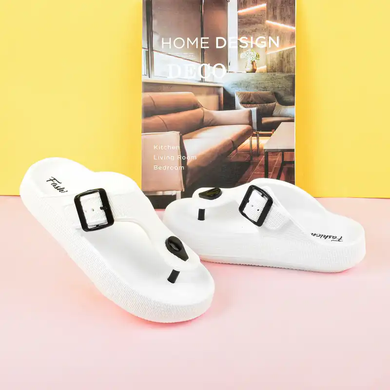 دمپایی لاانگشتی زنانه مدل دلوان سگکی WH.2997