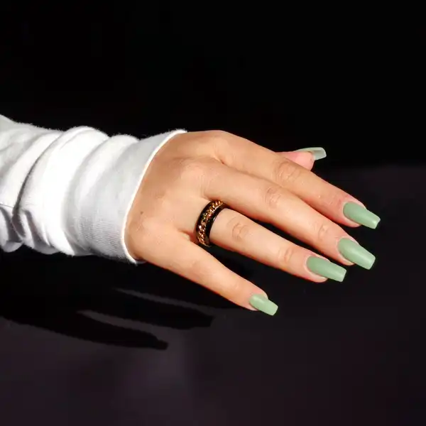 انگشتر مدل زنجیردار چرخشی S19