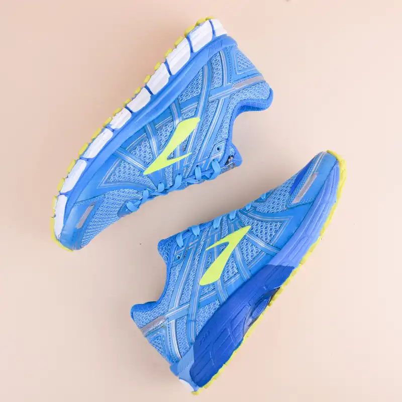 کفش پیاده روی مدل 213