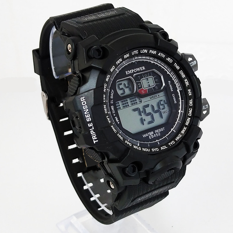 ساعت مچی دیجیتال مردانه مدل اسپرت ضدآب چراغدار کد 100