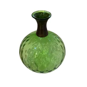 گلدان شیشه ای مدل b2h2