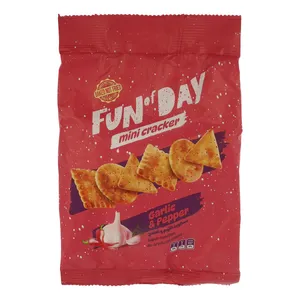 کراکر باطعم سیر و فلفل 50 گرمی فان آف دی