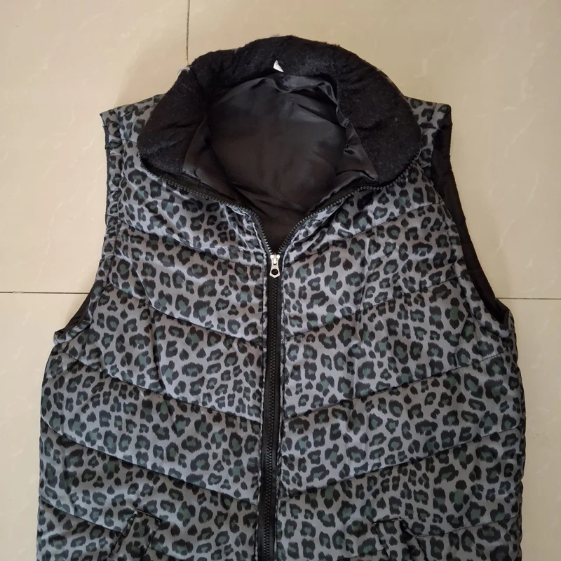 عکس شماره 2 : پافر مردانه مدل پلنگی کد p-tu