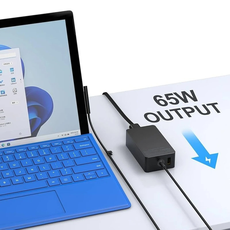تبلت 13 اینچی مایکروسافت مدل Surface Pro 8-Core i7 ظرفیت 1 ترابایت و رم 16 گیگابایت به همراه کیبورد Surface Pro Copilot و قلم Slim Pen 2