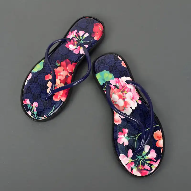 دمپایی لاانگشتی زنانه پاپا مدل DBL.2651