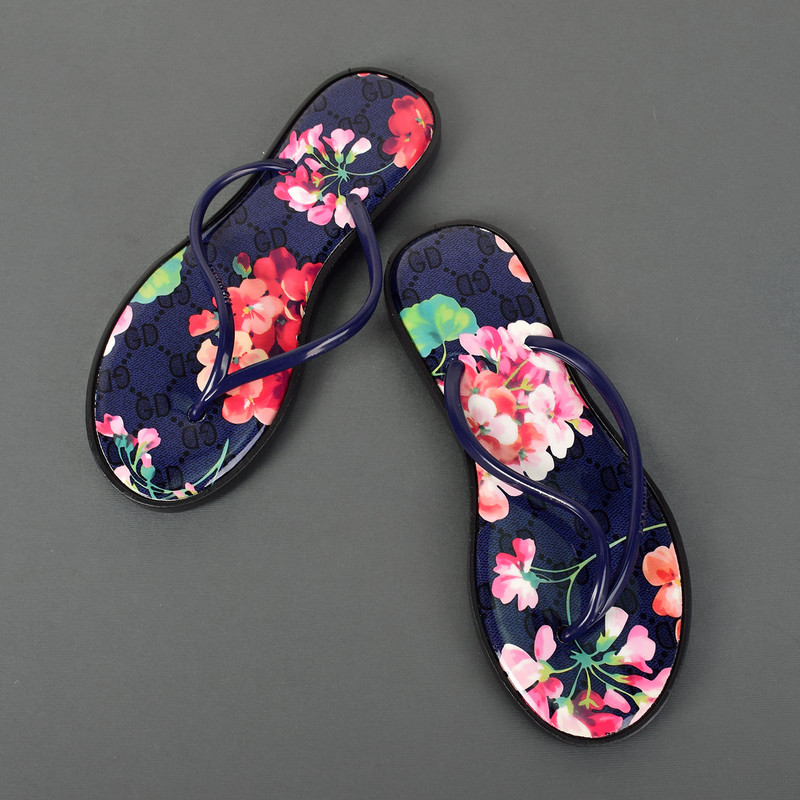 دمپایی لاانگشتی زنانه پاپا مدل DBL.2651