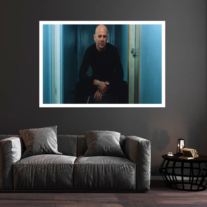 تابلو بکلیت طرح مشاهیر سینمای جهان بروس ویلیس مدل قاب شاسی W-s10027