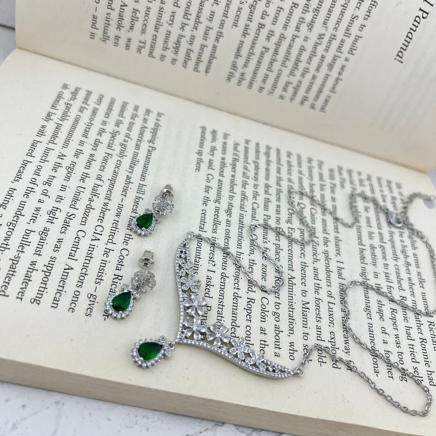 نیم ست زنانه مدل جواهری کد M4186