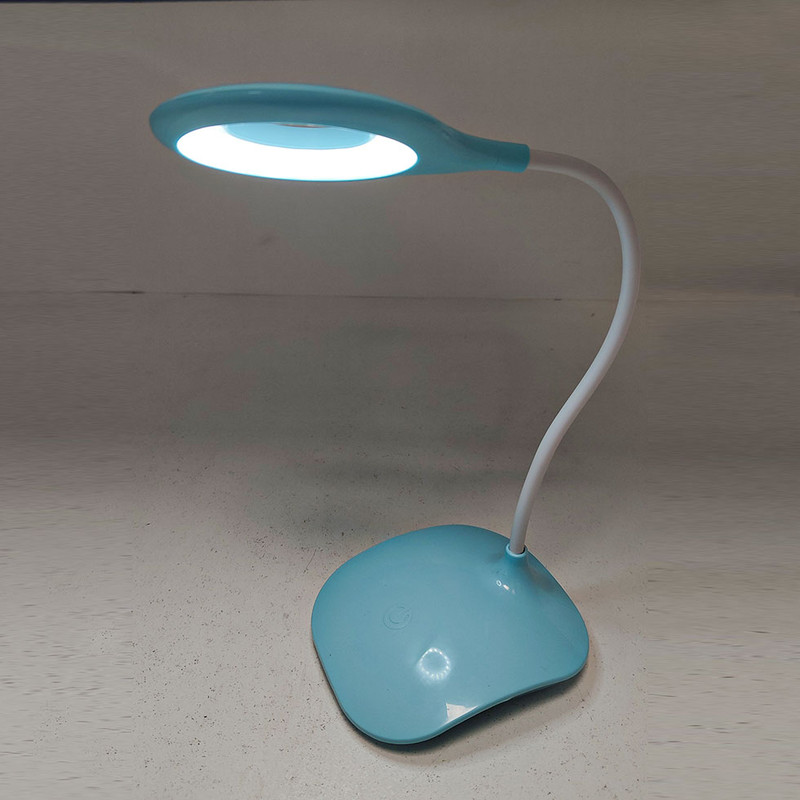 چراغ مطالعه مدل رومیزی طرح باتری خور لمسی کد 6520