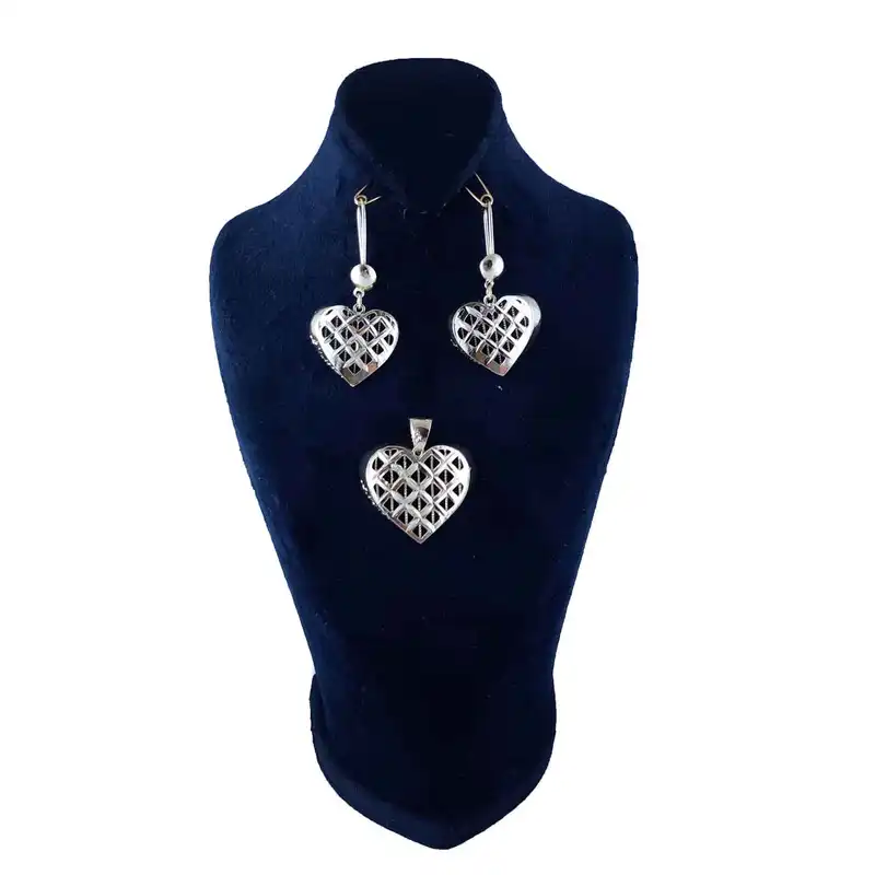 نیم ست زنانه مدل قلبی