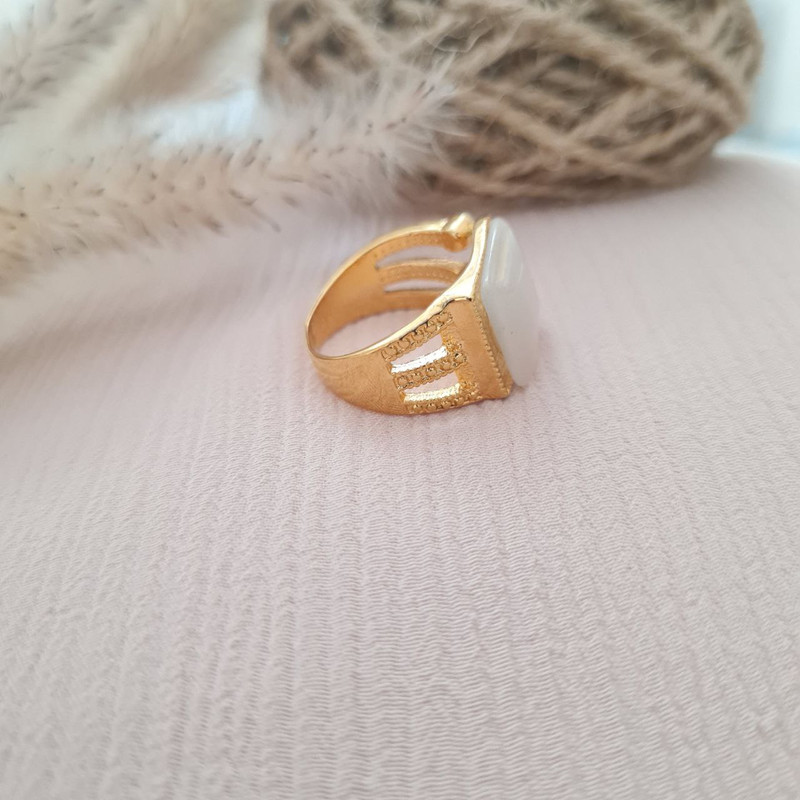 انگشتر زنانه مدل مربع سه خط نگینی کد kr