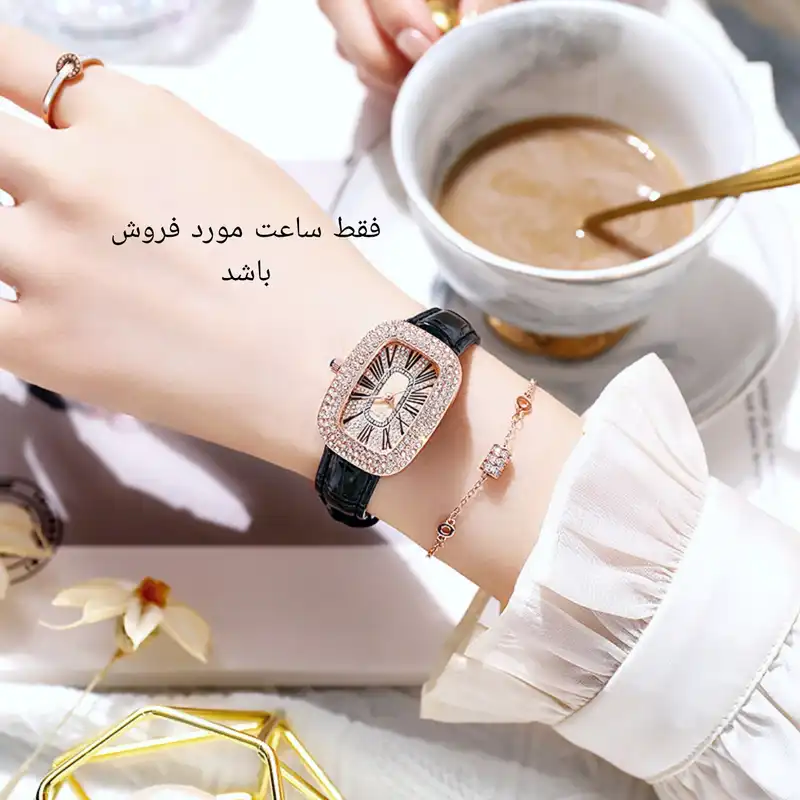 ساعت مچی عقربه ای زنانه مدل کلاسیک کژوال دور نگین بند ورنی کد ۲
