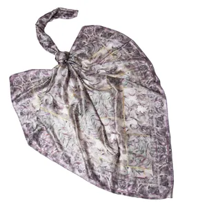 روسری زنانه مدل ابریشم مامی طرح جدید عیدانه کد 09-244