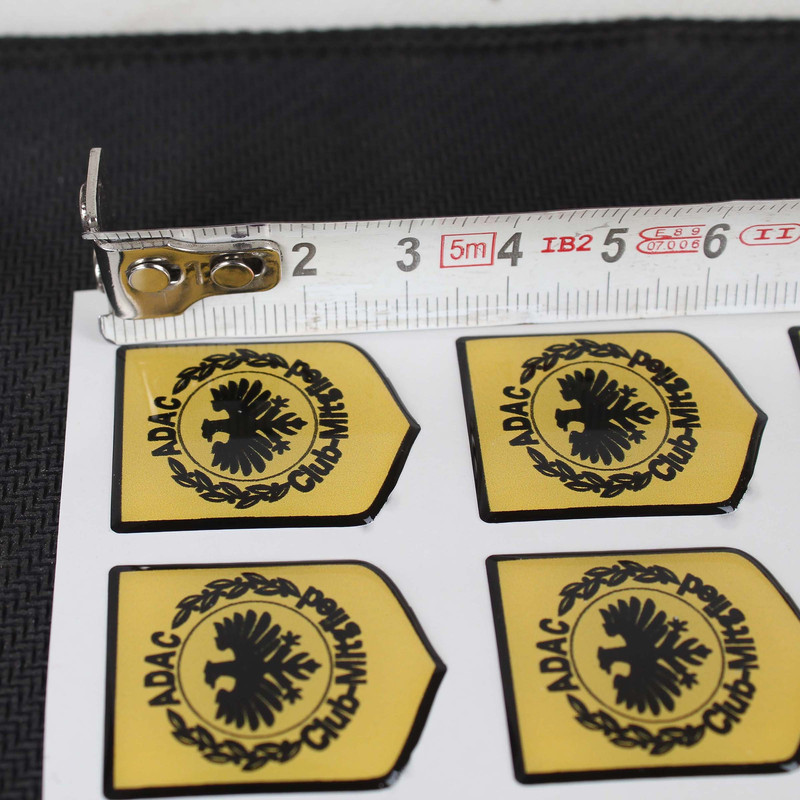 آرم خودرو مدل آداک بسته  2 عددی