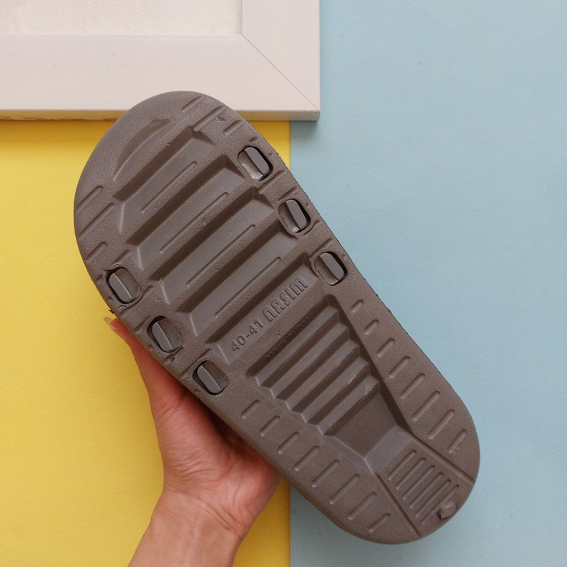 دمپایی زنانه نسیم مدل شایگان