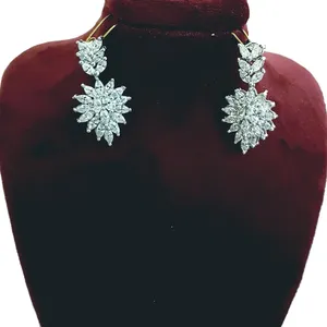 گوشواره نقره سیلور مارکت مدل جواهری