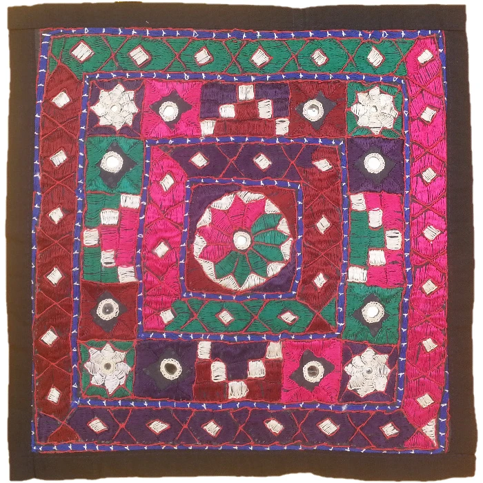 رومیزی سوزن دوزی مدل عسلی کد SOO87