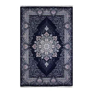 فرش ماشینی 700 شانه سهند زمینه سرمه‌ای حاشیه ذغالی مدل VT00.DI