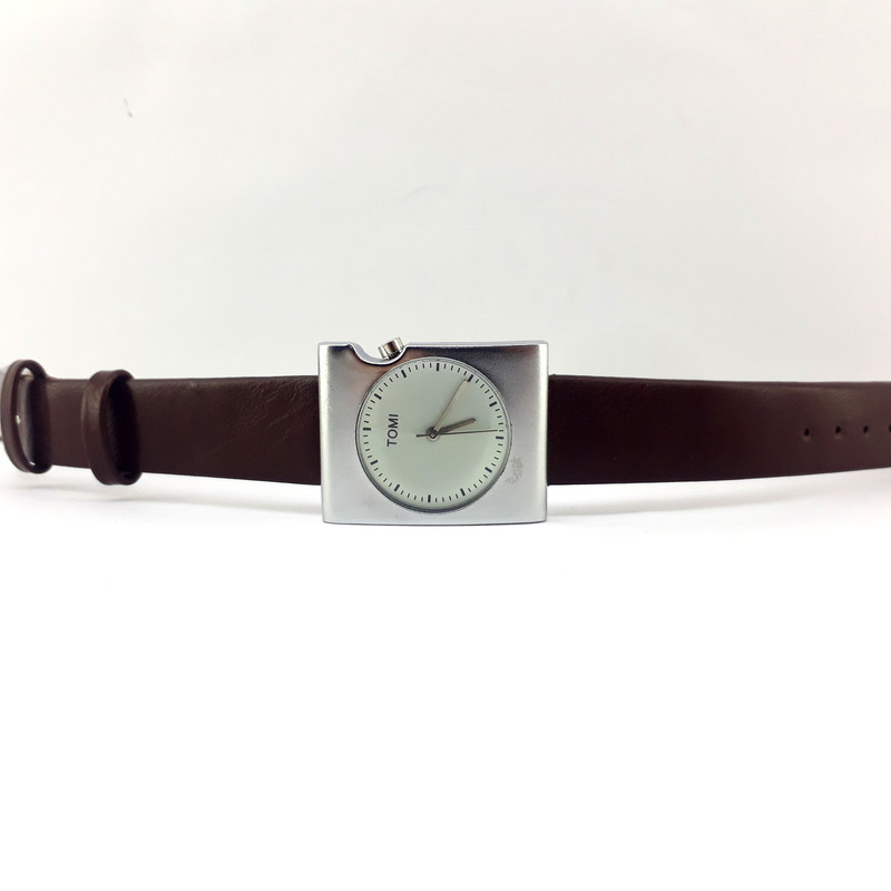 ساعت مچی عقربه ای کد 4040