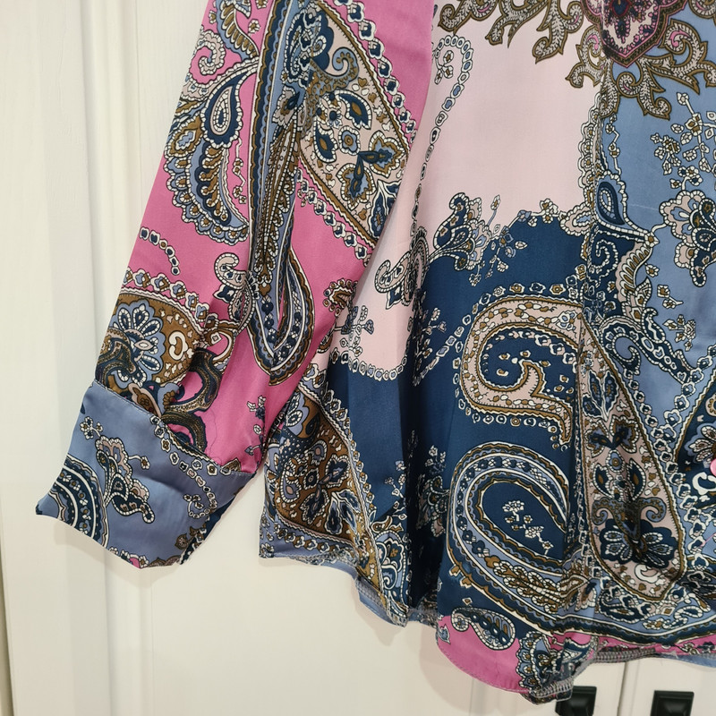 شومیز آستین بلند زنانه مدل پترن بته جقه کد ۸