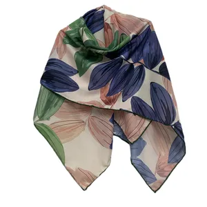 روسری زنانه مدل نخی چهار فصل کد 9028