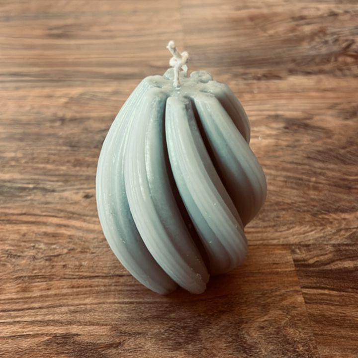 شمع دست ساز مدل گوی طوفان