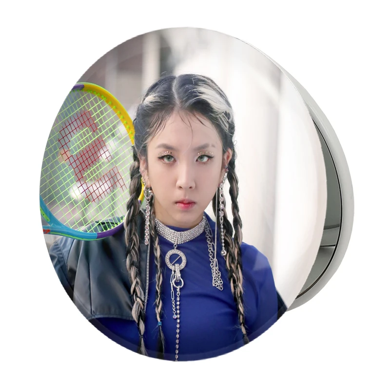 آینه جیبی خندالو طرح جیوو گروه کارد KARD مدل تاشو کد 12406 