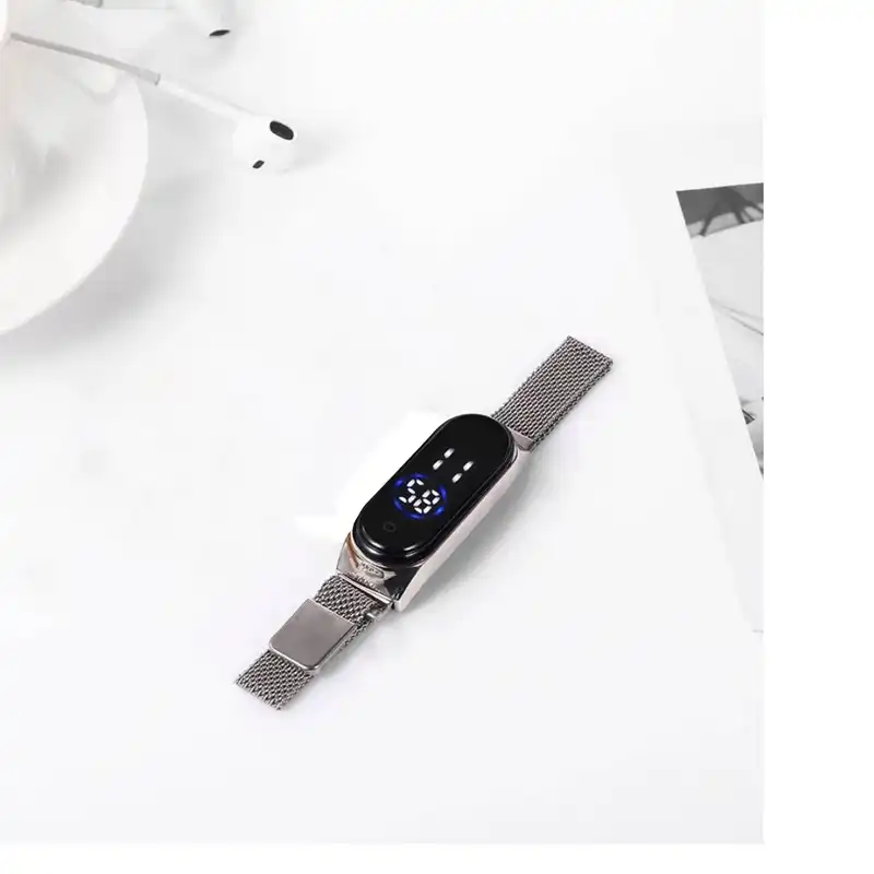 ساعت مچی دیجیتال مدل 2025