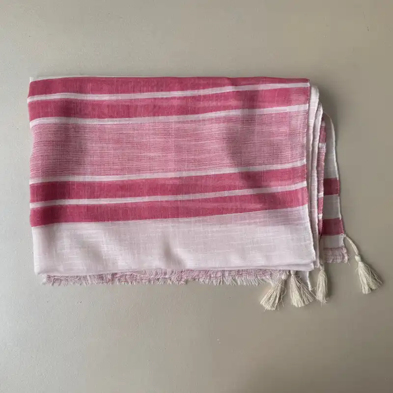 شال زنانه مدل نخی دستک راه راه سبک تابستانی کد 2